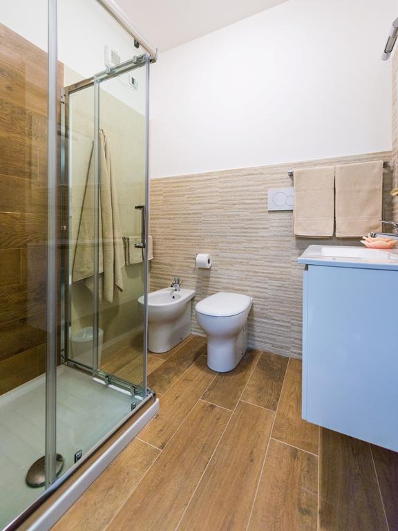 Alla Scoperta Delle Marche Camerino Kamer foto